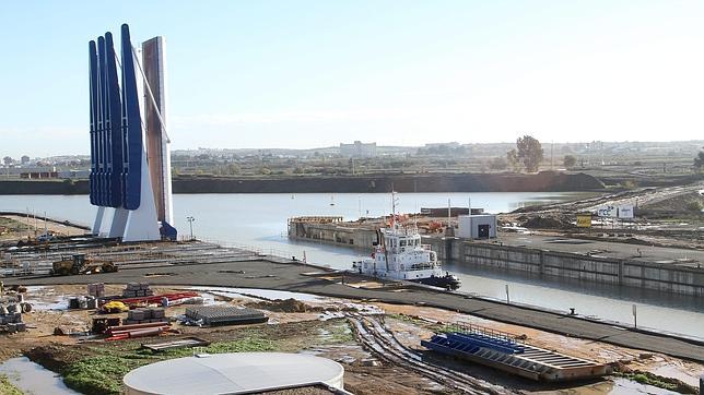 La nueva esclusa en el Puerto de Sevilla