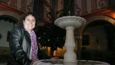 Carmen López: «Luchamos para tener los servicios de la escuela pública» Carmen López: «Luchamos para tener los servicios de la escuela pública»