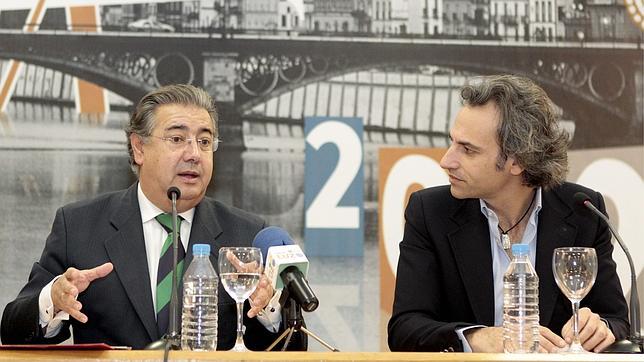 Juan Ignacio Zoido junto a Pedro Halffter, hoy, en la presentacin del concierto de Ao Nuevo