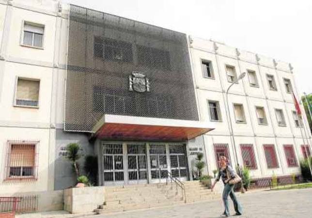 Pleitear, la sinrazón de su vida Pleitear, la sinrazón de su vida