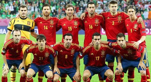 España sufrió más de la cuenta para ser primera de grupo España sufrió más de la cuenta para ser primera de grupo