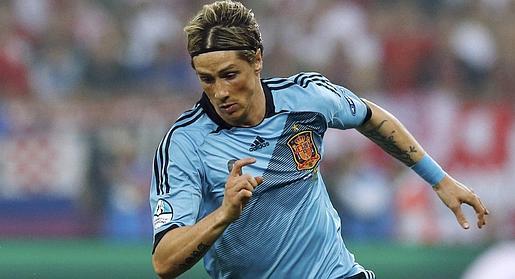 España sufrió más de la cuenta para ser primera de grupo España sufrió más de la cuenta para ser primera de grupo