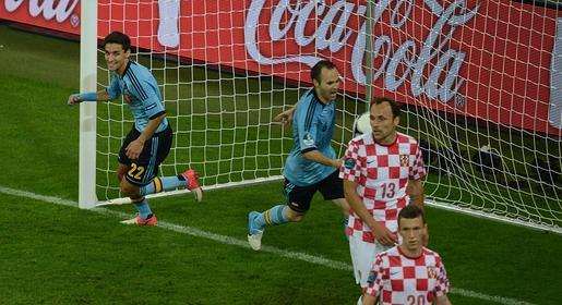 España sufrió más de la cuenta para ser primera de grupo España sufrió más de la cuenta para ser primera de grupo