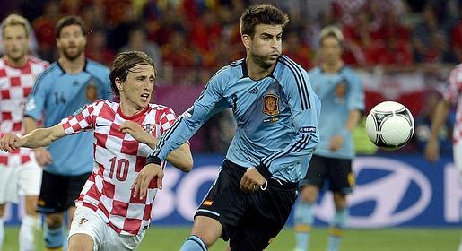 España sufrió más de la cuenta para ser primera de grupo España sufrió más de la cuenta para ser primera de grupo