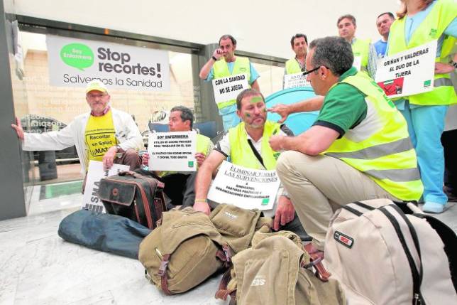 Contra «el dúo de la tijera» Contra «el dúo de la tijera»