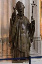 «Sevilla a Juan Pablo II» será una realidad este martes tras seis años de lucha «Sevilla a Juan Pablo II» será una realidad este martes tras seis años de lucha