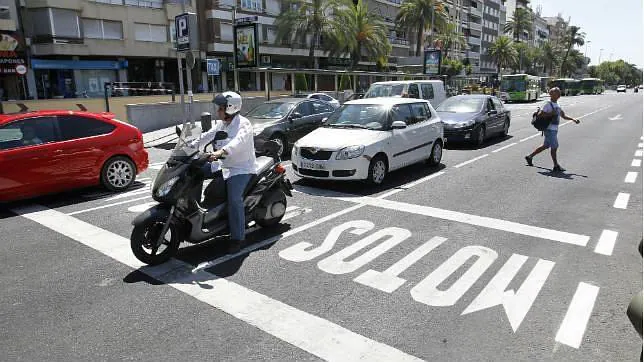 Unas zonas especiales protegerán a las motos en los semáforos