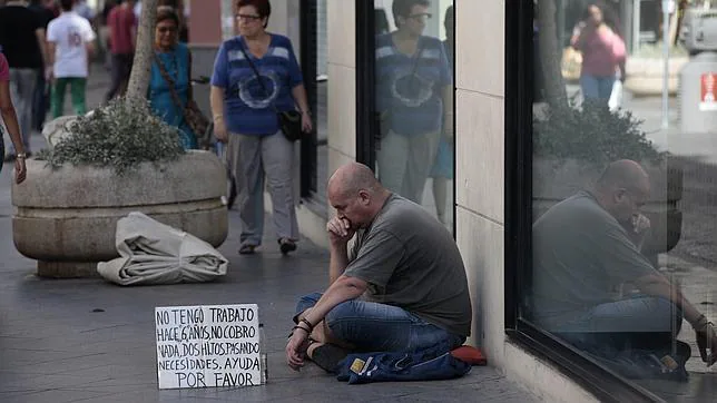 Uno de cada cinco españoles en situación de exclusión social severa es andaluz