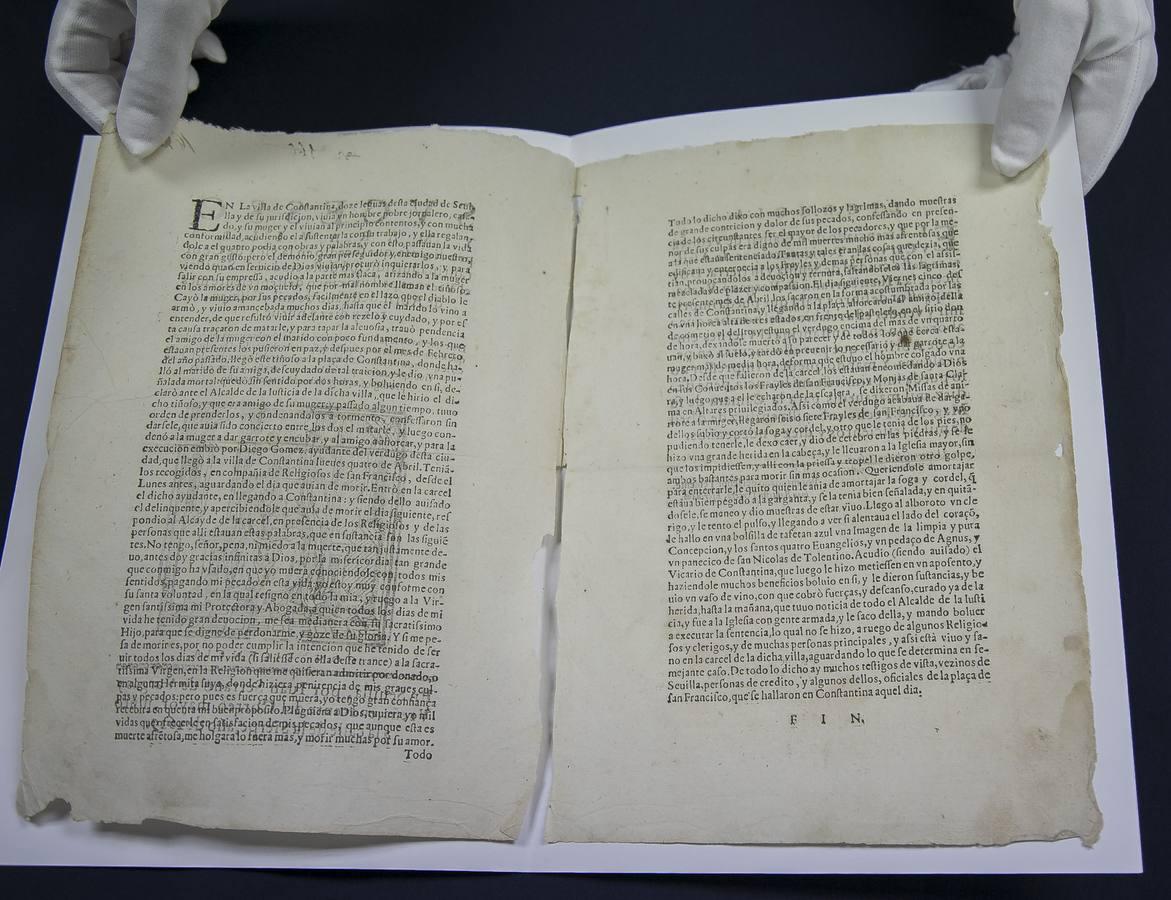La Policía recupera una obra impresa en Sevilla en 1619 que se vendía en internet por 1.000 dólares