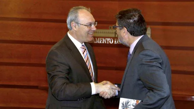 Los presidentes del Parlamento y de la Cámara de Cuentas de Andalucía