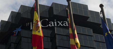 Caixabank tambi&eacute;n deja Barcelona y se muda a Valencia