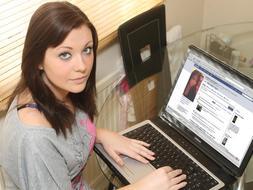 Los familiares pueden borrar el rastro digital que deja una persona al morir