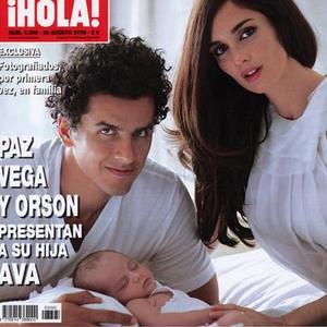 Paz Vega y su marido Orson posan en exclusiva con la peque�a Ava