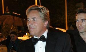El actor Don Johnson reclama a una productora una deuda millonaria
