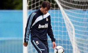 El Real Madrid, dispuesto a ceder gratis a Van Nistelrooy al Roma