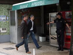 Un comisario tranquilizó a un imputado en el «soplo» porque el caso pasaba a Garzón