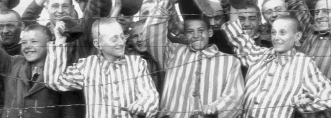 �El ni�o me se�al�, ri�ndose, un cad�ver reciente�