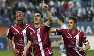 Alfaro, de penalti, mantiene la ilusi�n en el Tenerife