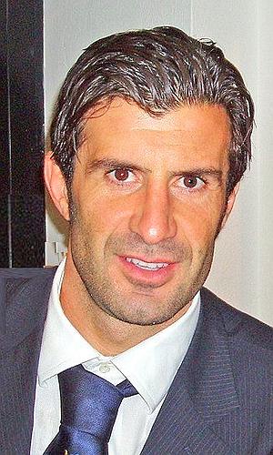 Figo: �El problema del Madrid es de Dios, no del entrenador�