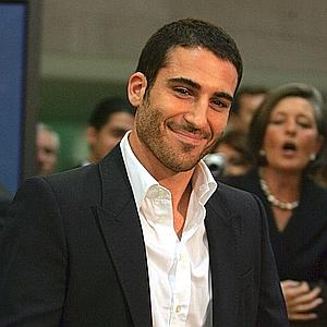 Miguel Ángel Silvestre se sube al Alakrana