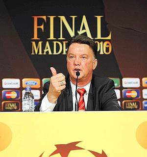 Van Gaal: �Nunca pens� que Mourinho ser�a tan importante�