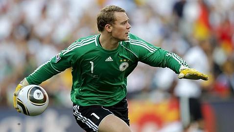 Neuer: �Mi reacci�n confundi� al �rbitro�