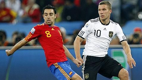 Xavi, declarado mejor jugador del partido 