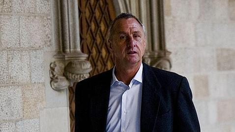 Cruyff carga contra el juego de Holanda