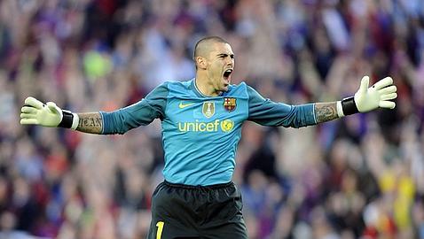 Valdés: «Con Mourinho tenéis carnaza, pero con la pelota mandamos los jugadores» Valdés: «Con Mourinho tenéis carnaza, pero con la pelota mandamos los jugadores»