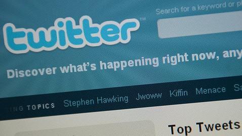 Los �hackers� cargan contra las redes sociales