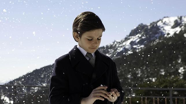 «Alfonso de Borbón, el Príncipe maldito» es la nueva «tv-movie» de Telecinco «Alfonso de Borbón, el Príncipe maldito» es la nueva «tv-movie» de Telecinco