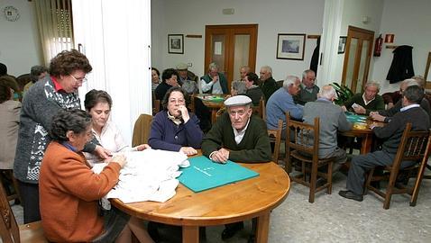 Los jubilados de Baleares podrn seguir jugando al Bingo