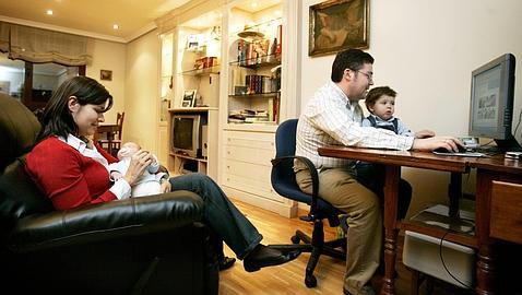 La vivienda supone un tercio de los gastos de las familias españolas La vivienda supone un tercio de los gastos de las familias españolas