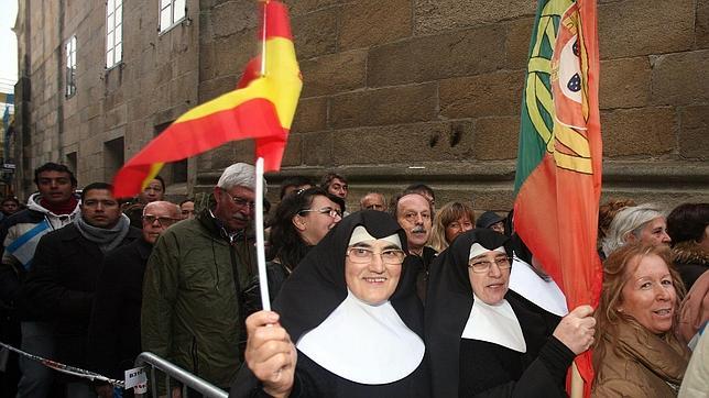 Los fieles que encontrar� el Papa en Santiago