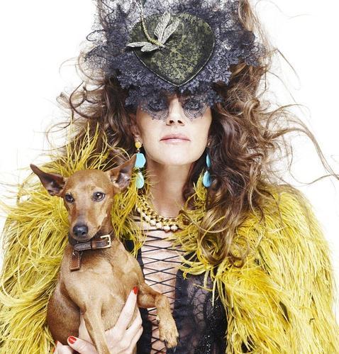 Anna Dello Russo, la nueva reina «fashion» de internet Anna Dello Russo, la nueva reina «fashion» de internet
