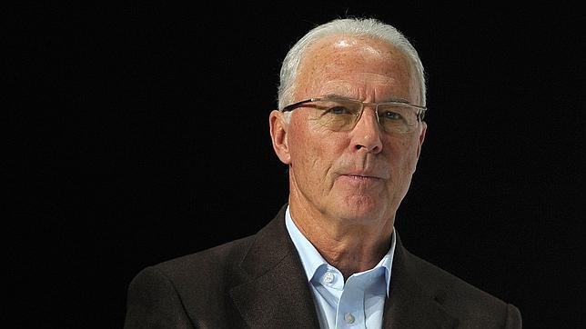 Beckenbauer, �decepcionado�, asegura que su confianza en la FIFA es �limitada�