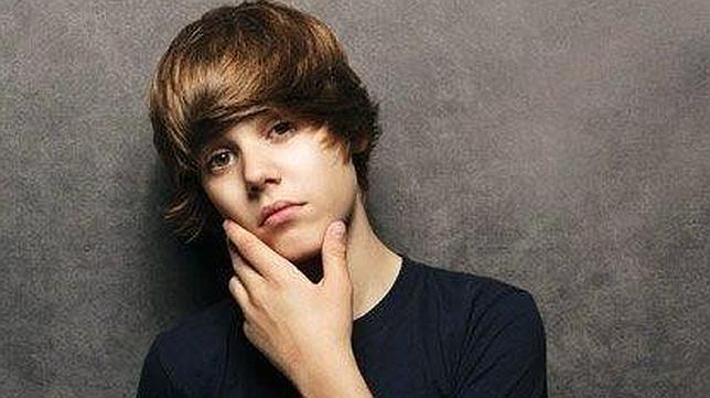 Sale a la venta el libro de memorias de Justin Bieber en espa�ol