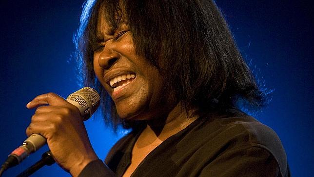 Joan Armatrading: sin fronteras