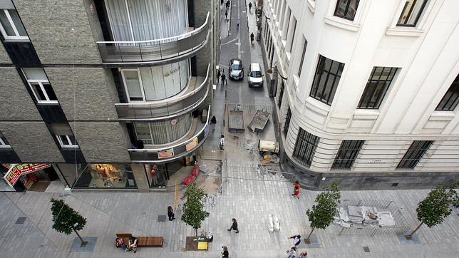 Ocaña improvisa la peatonalización de Cruz Conde en víspera electoral Ocaña improvisa la peatonalización de Cruz Conde en víspera electoral