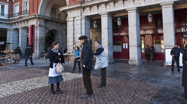 Una de las escenas de la pel�cula, rodada en la Plaza Mayor de Madrid