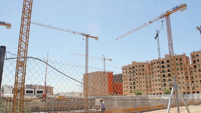 Mucha oferta, poca demanda, precio a la baja Mucha oferta, poca demanda, precio a la baja