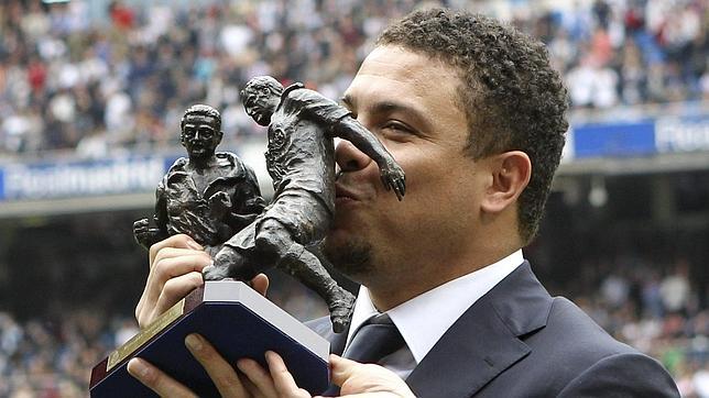 Ronaldo y el Bernabéu saldan una deuda Ronaldo y el Bernabéu saldan una deuda