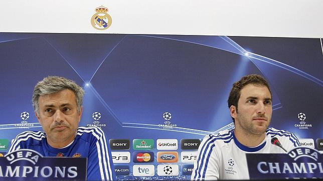 Higua�n: �Tenemos que ganar y defender el resultado en Inglaterra�