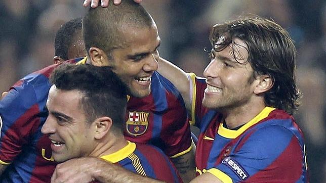 Maxwell: «Será un reto enorme jugarnos el pase ante el Madrid» Maxwell: «Será un reto enorme jugarnos el pase ante el Madrid»