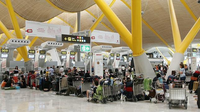 Solo diez aeropuertos españoles obtuvieron beneficios en 2010 Solo diez aeropuertos españoles obtuvieron beneficios en 2010