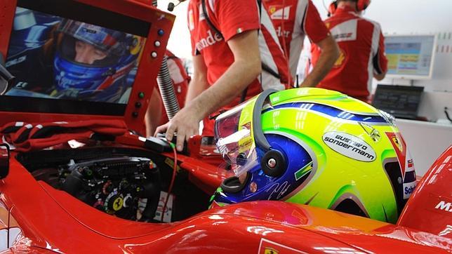 Massa homenajea al piloto muerto en Interlagos Massa homenajea al piloto muerto en Interlagos