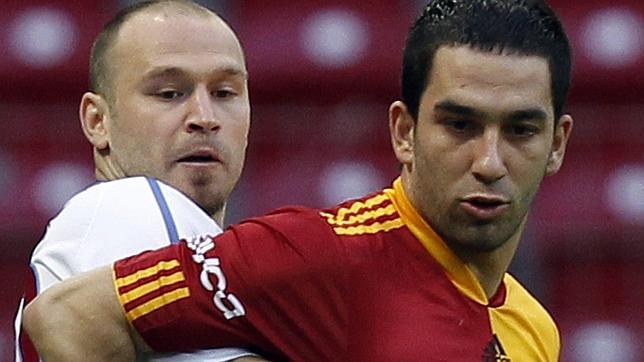 El Galatasaray confirma negociaciones con el Atlético para el fichaje de Arda Turan El Galatasaray confirma negociaciones con el Atlético para el fichaje de Arda Turan