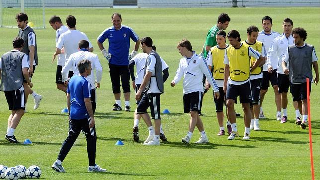 Khedira y Benzema, aptos para jugar en Londres