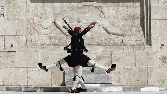 Grecia prepara otro recorte con el que recaudar 23.000 millones en cuatro a�os