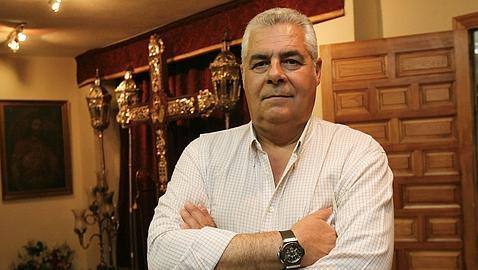 �Llevo toda la vida saliendo de nazareno�